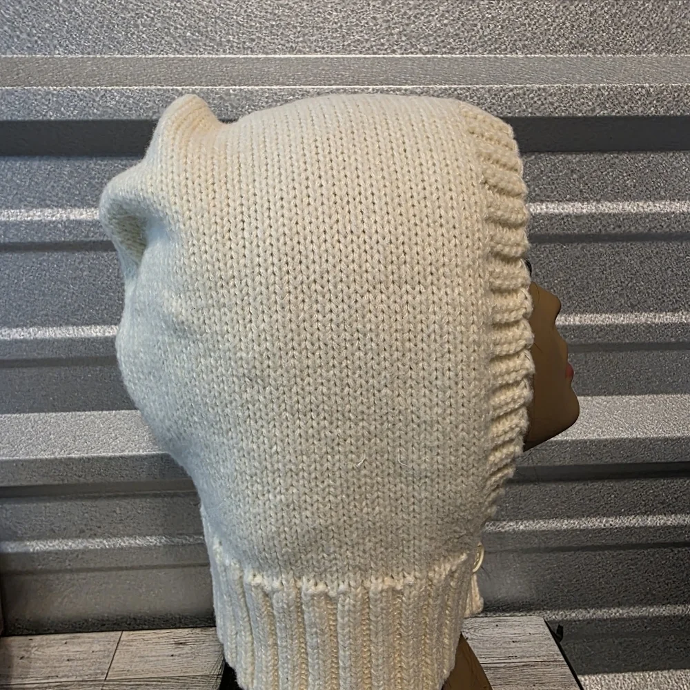 Cozy Cream Knit Hooded Headwrap